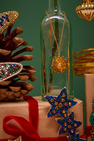 Chrysanthemum Flower Necklace