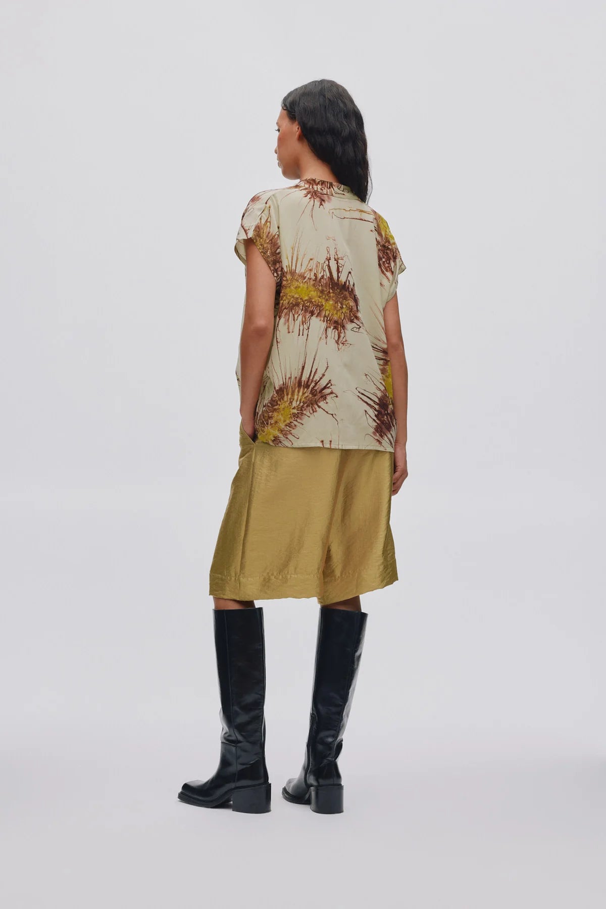 Feliza Shorts