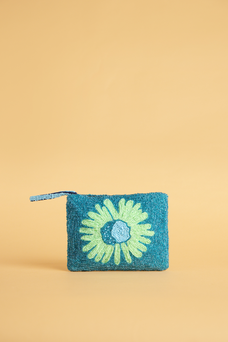 Daisy Beaded Purse