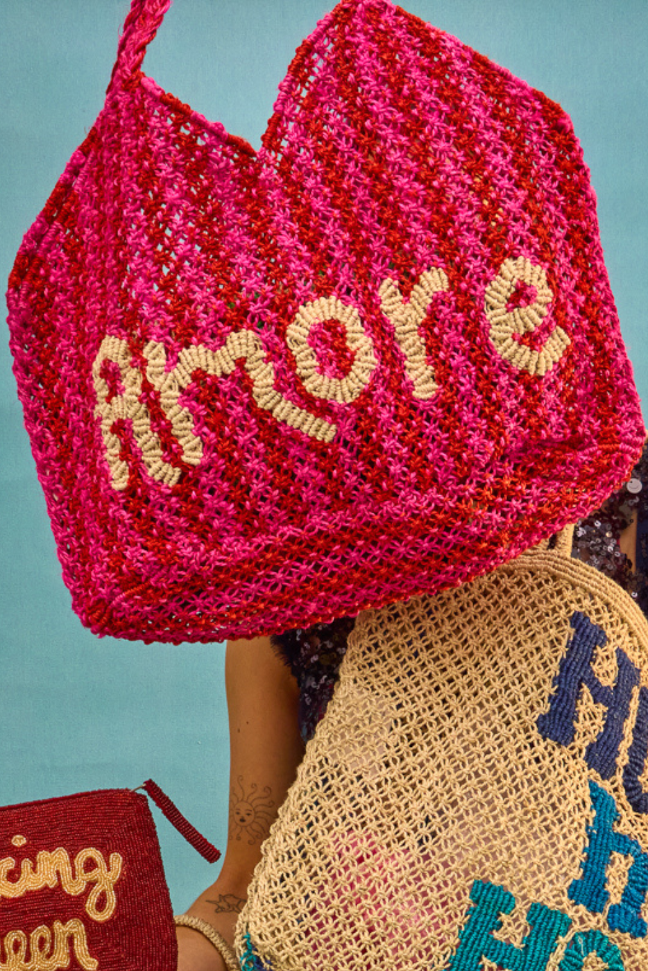 Amore - Pink, scarlet and natural