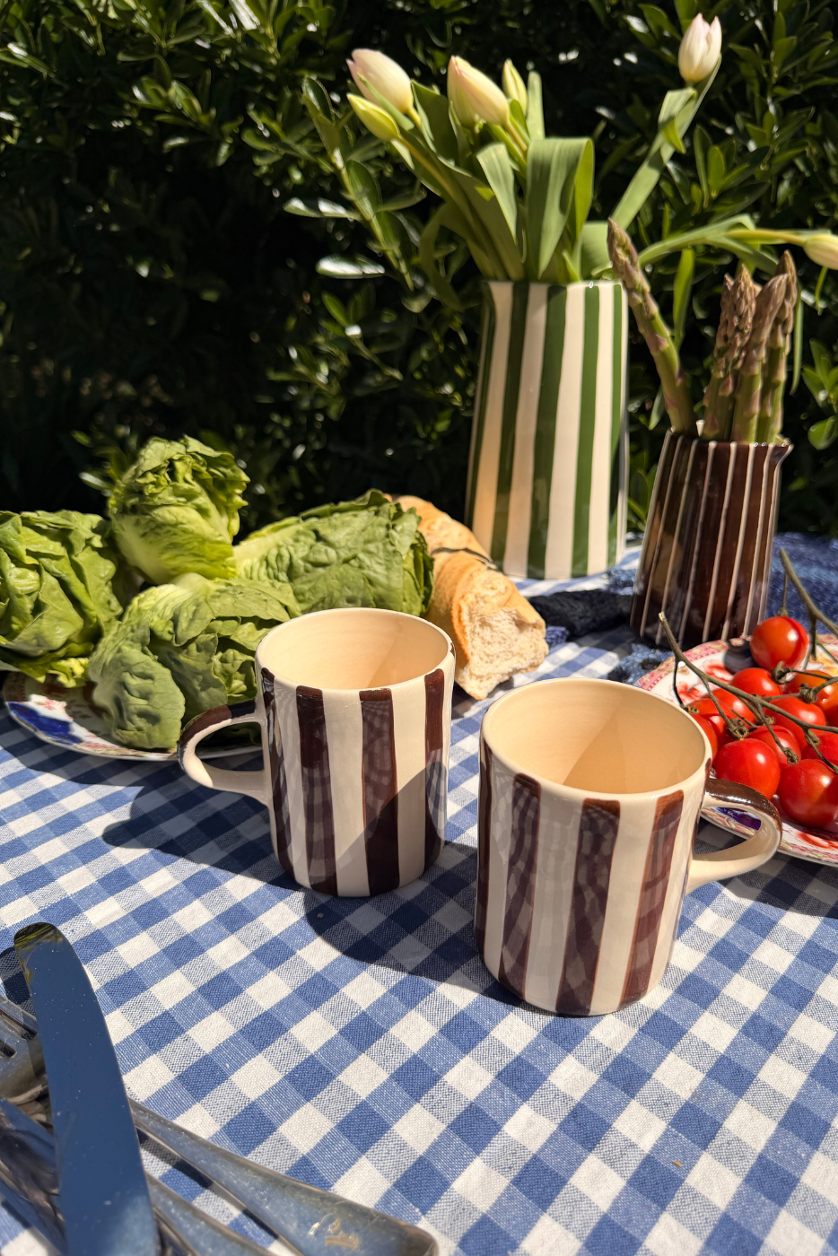 brown and cream striped mug