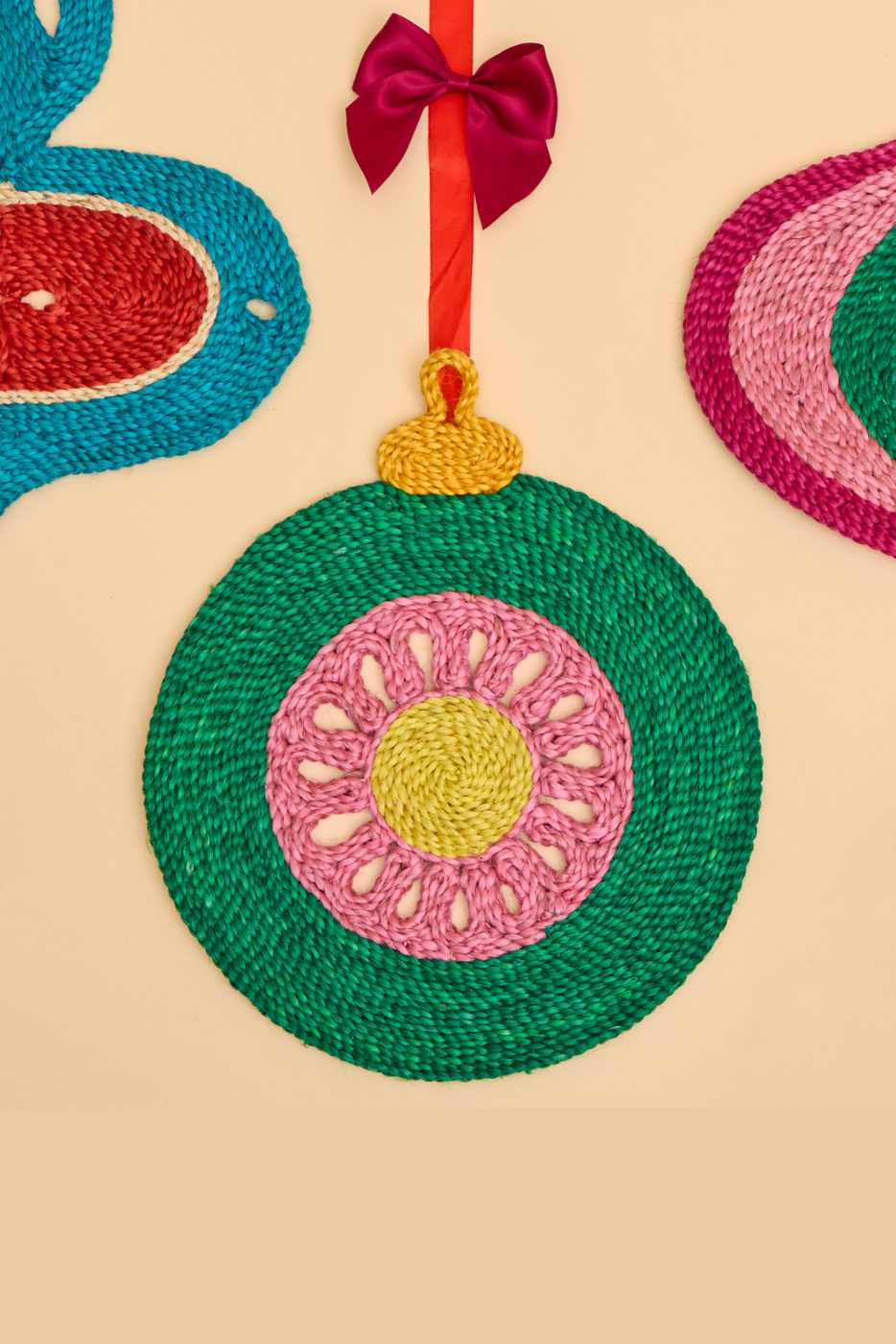 Green Round Bauble Placemat (PRE-ORDER: arrival end Oct)