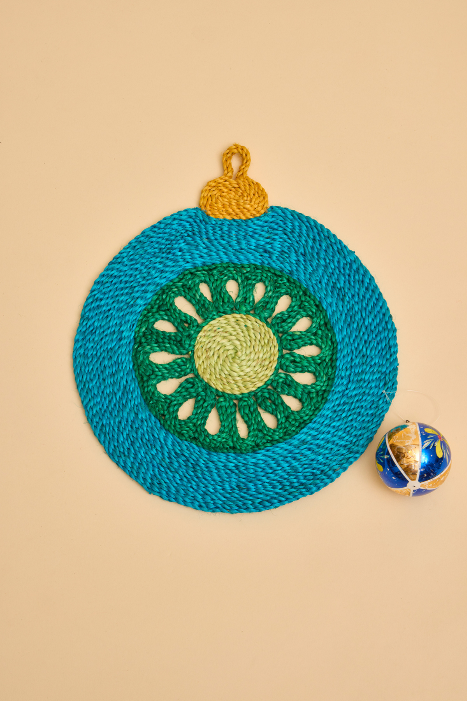 Turquoise Round Bauble Placemat