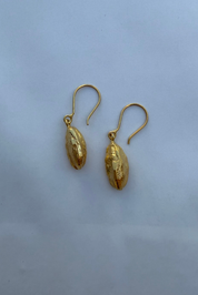 Zarmina Seed Pendant Earrings