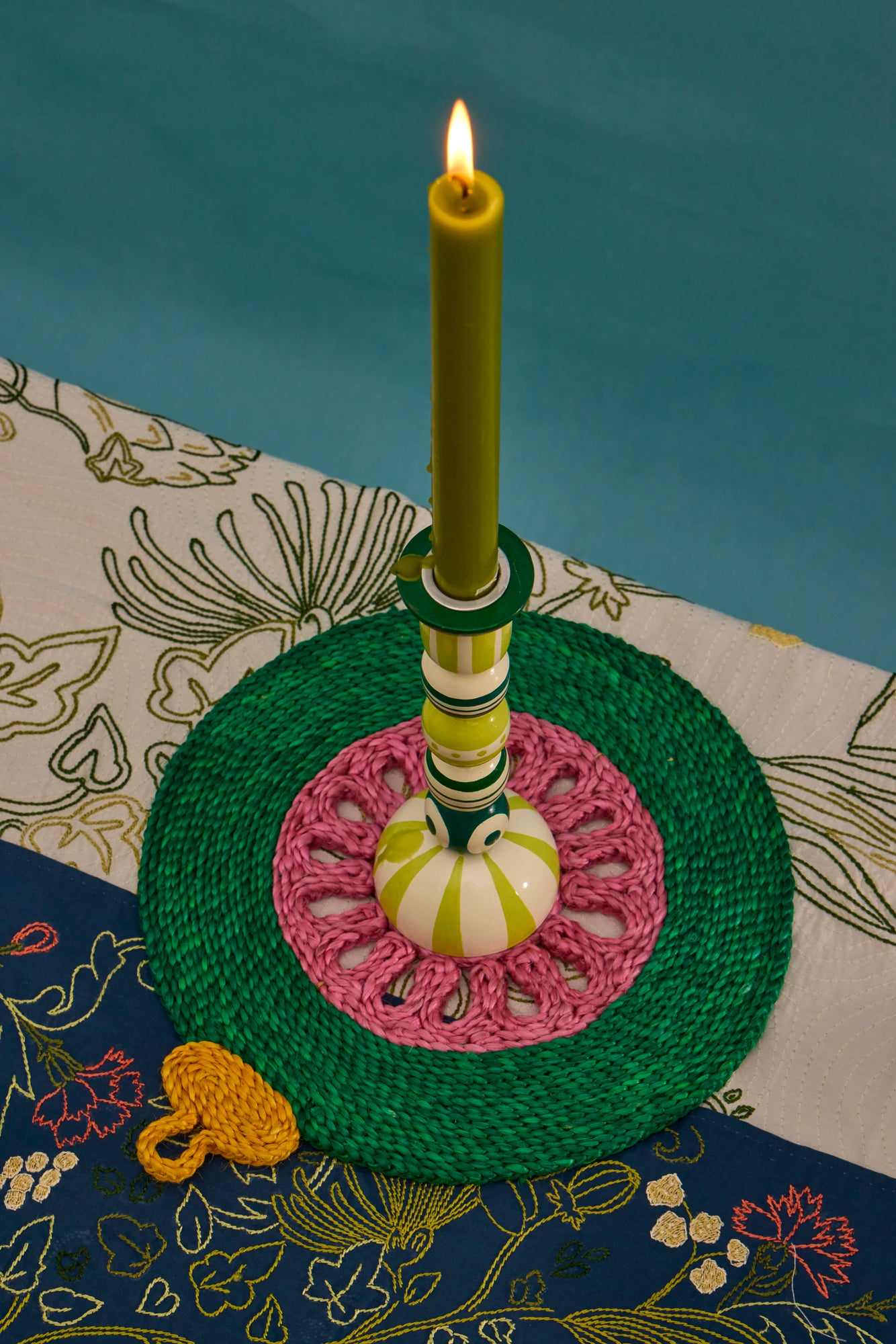 Green Round Bauble Placemat (PRE-ORDER: arrival end Oct)
