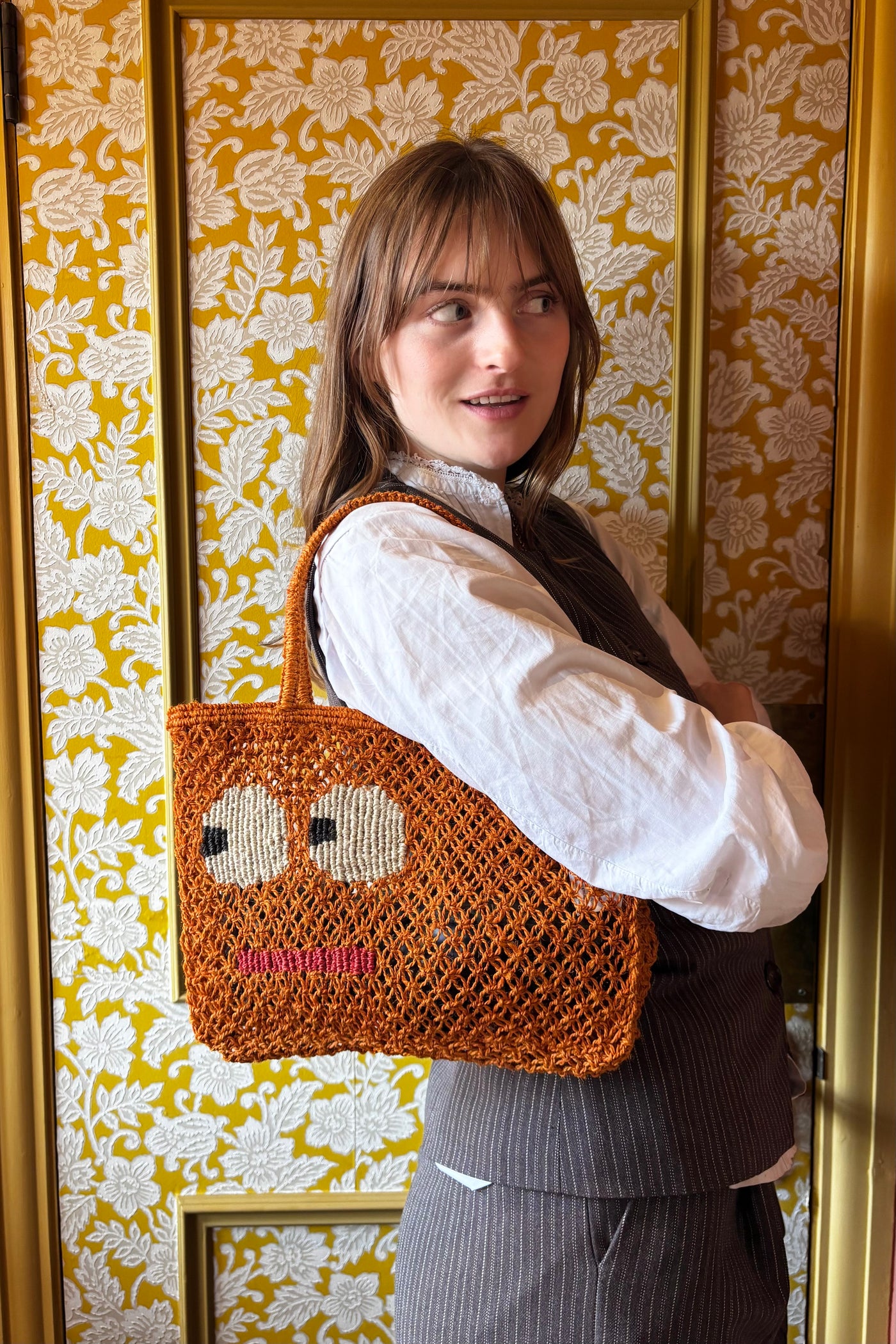 Tango Tracy Big Eyes