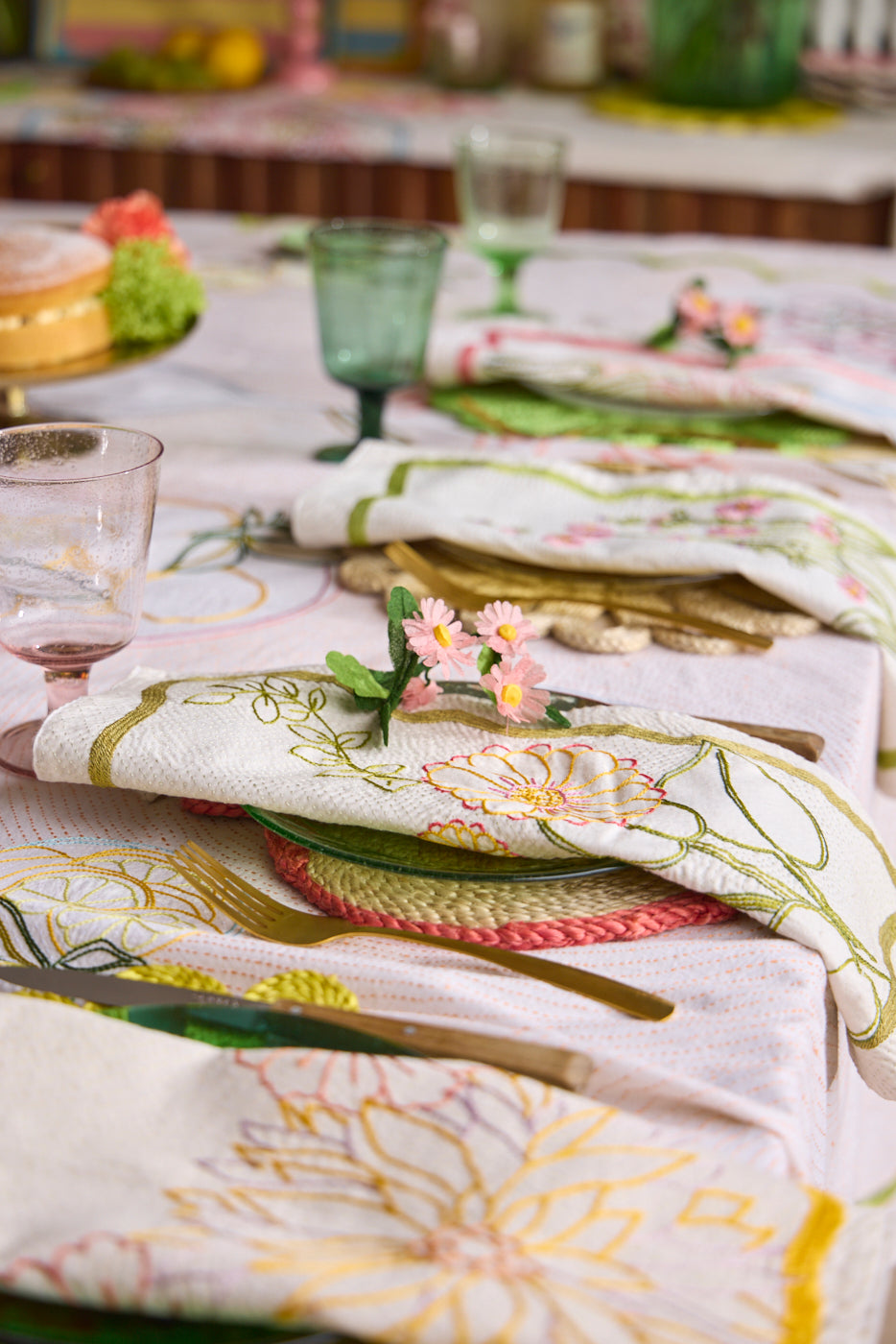 Set of 4 Daisy Napkin Rings