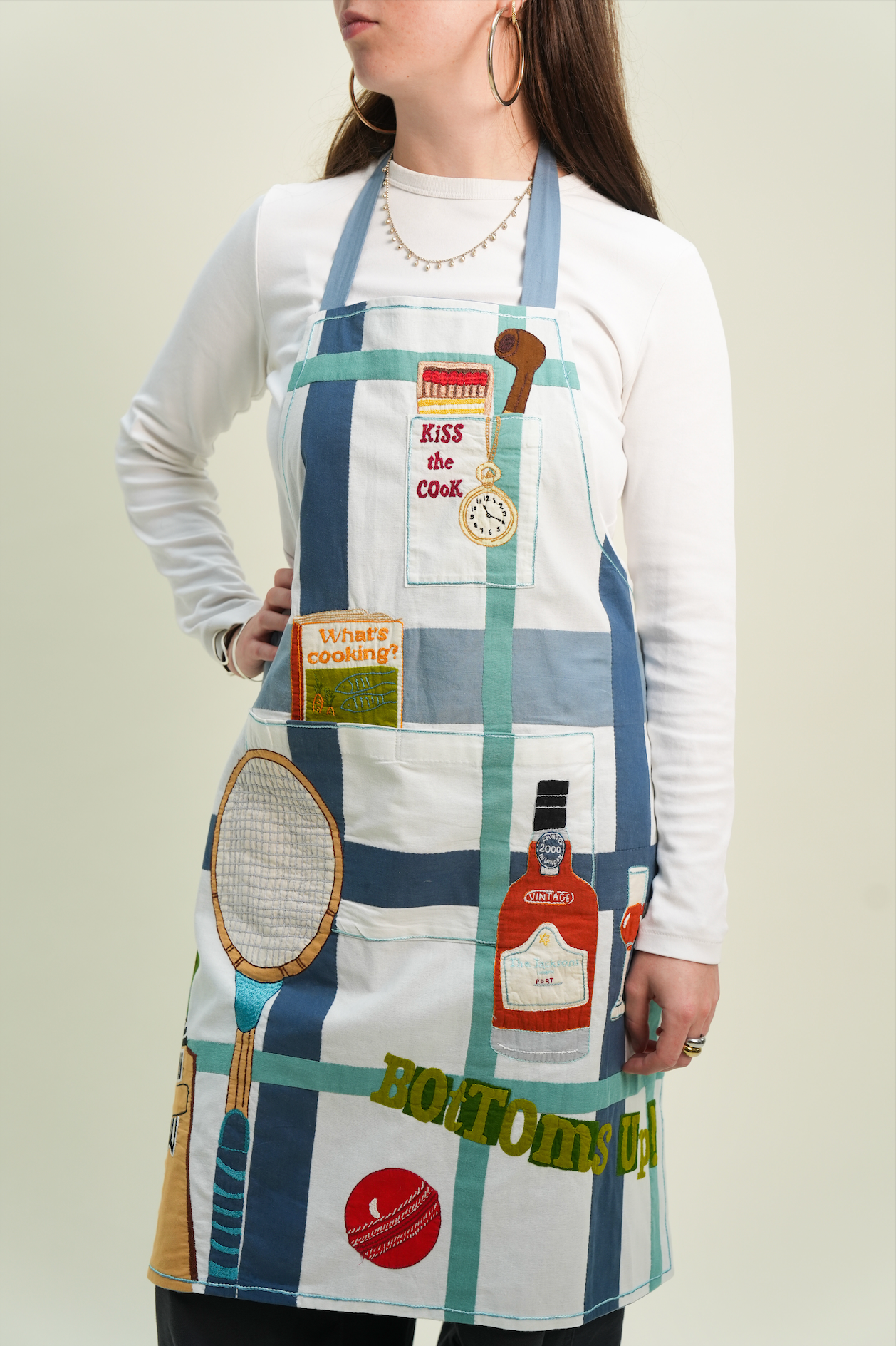 Bottoms Up Apron [Preorder: Mid-End October]