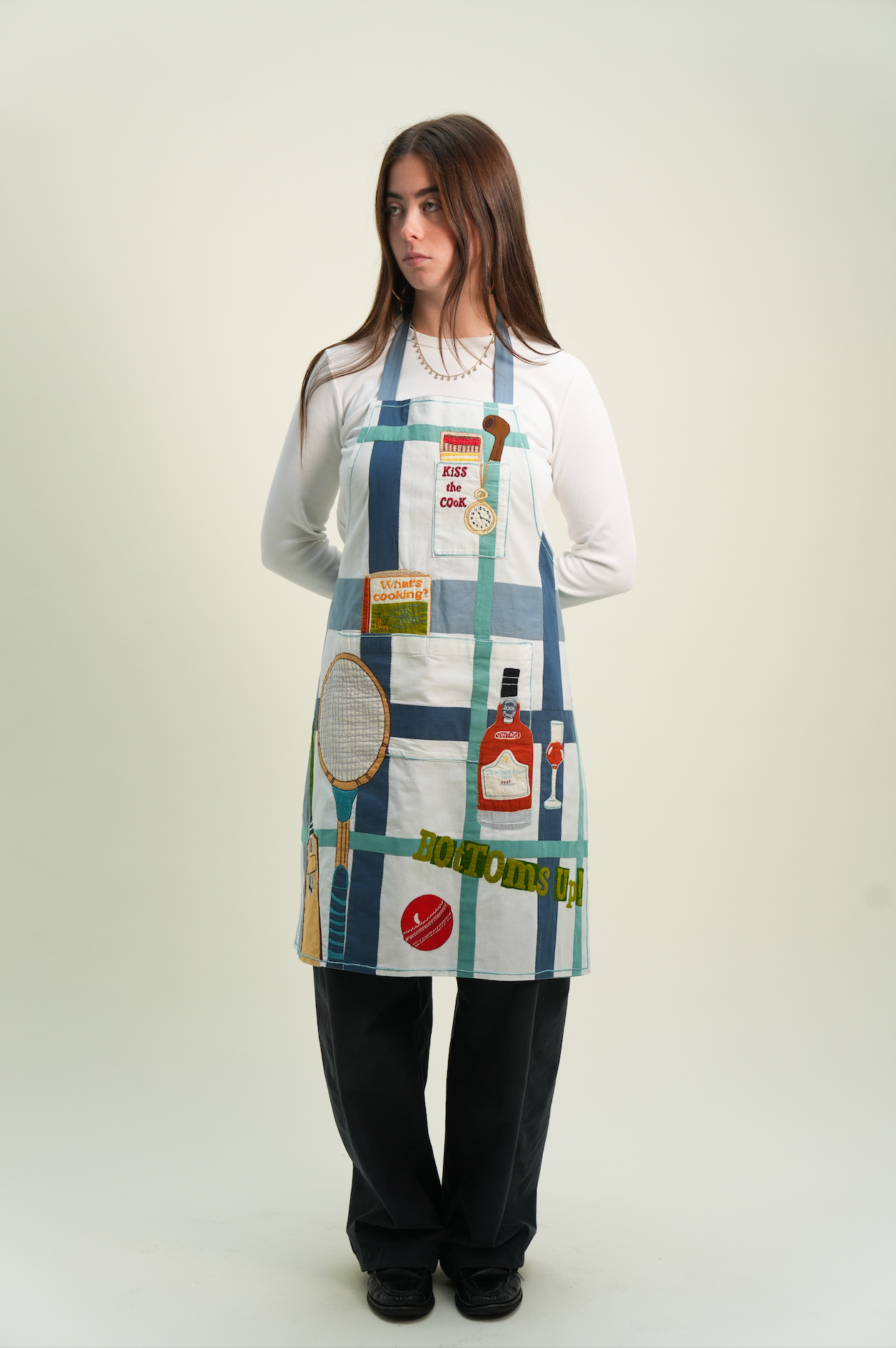 Bottoms Up Apron [Preorder: Mid-End October]