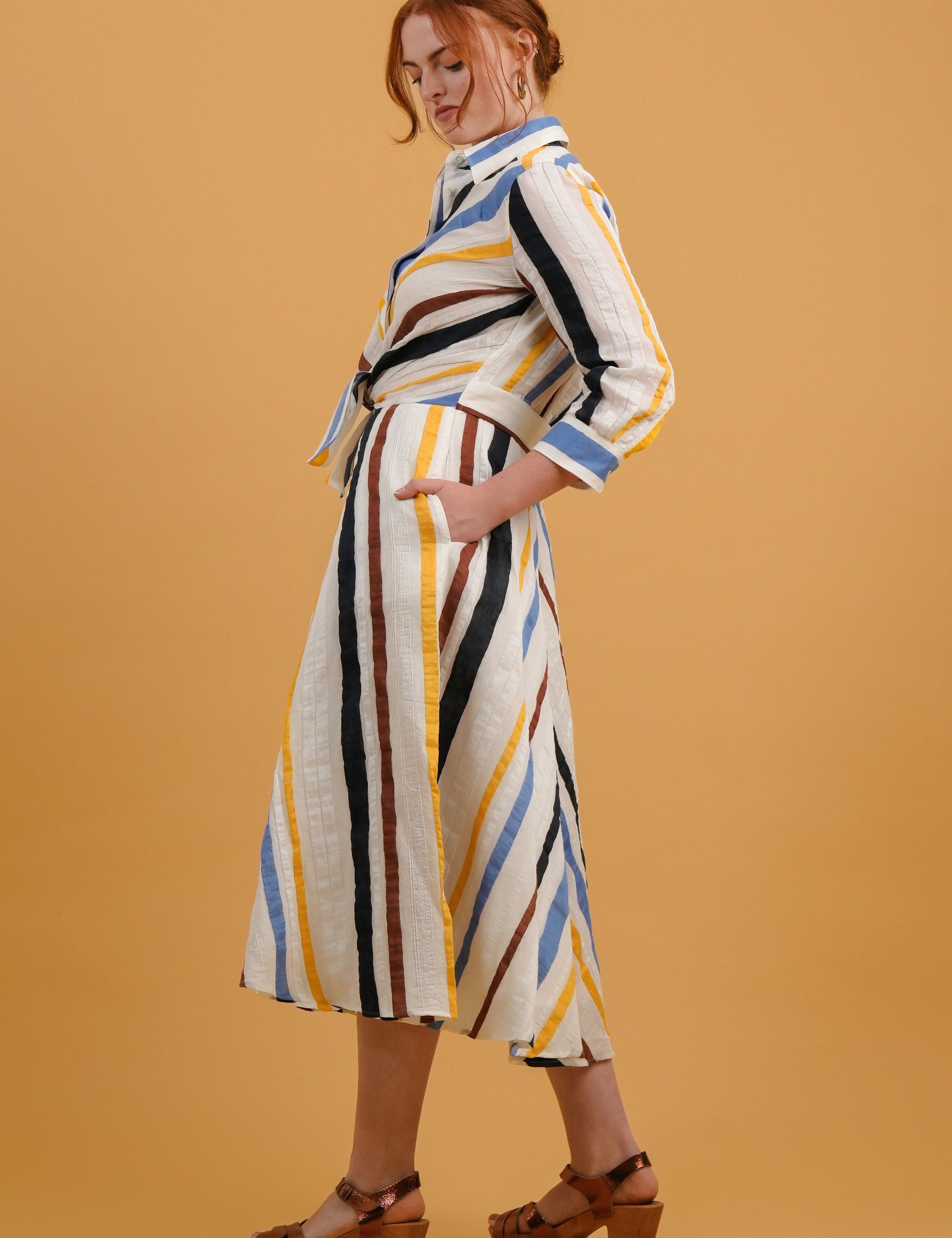 Tan_SaraRocaDralla85dress_2.jpg