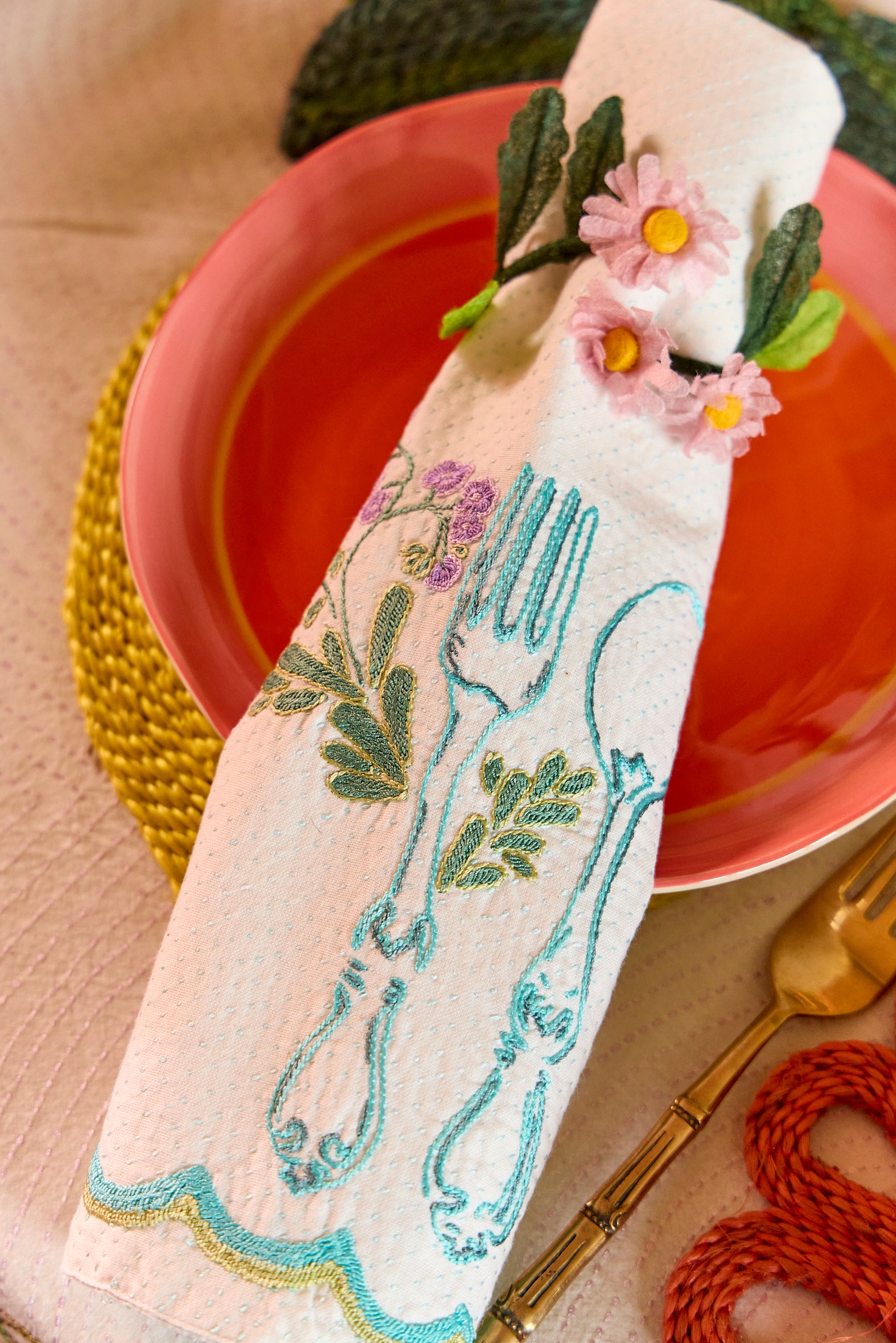 Set of 4 Daisy Napkin Rings