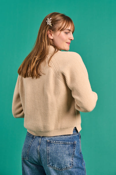 Macaroon Ribbed Cardigan