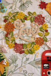 Love Garland Placemat