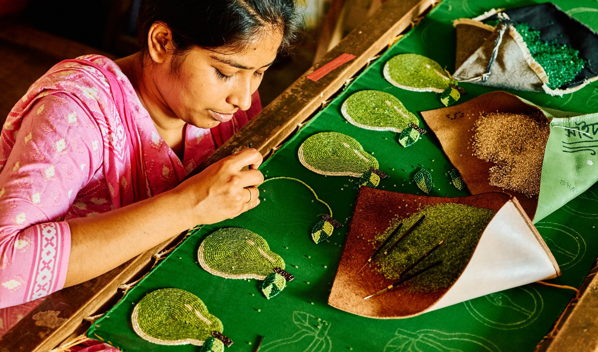 The_Jacksons_Meet_the_Makers_Beadwork.jpg