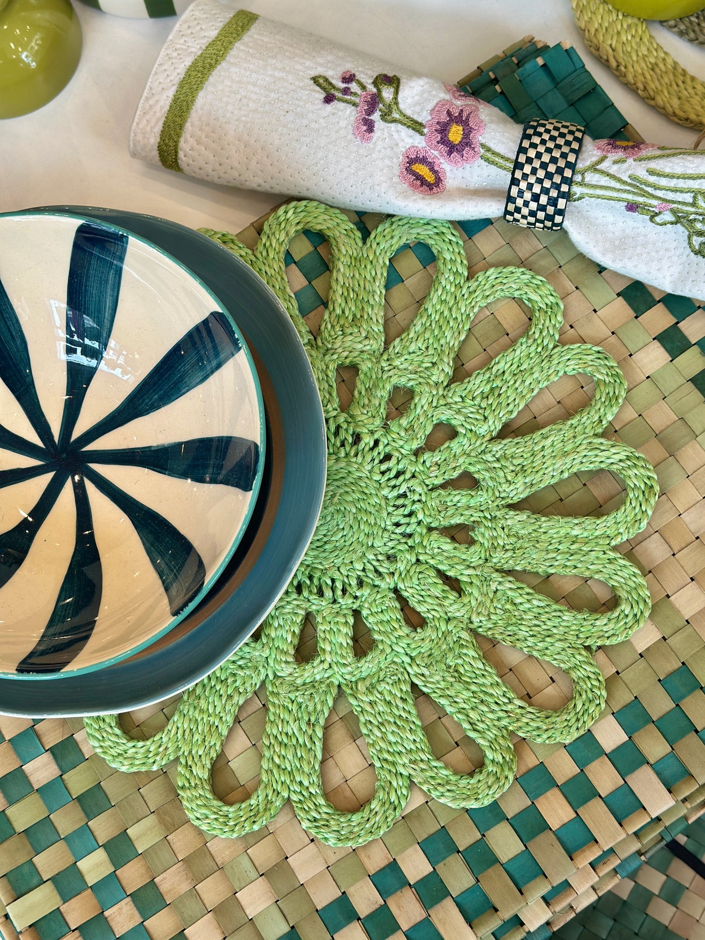 Flower placemat - Lime