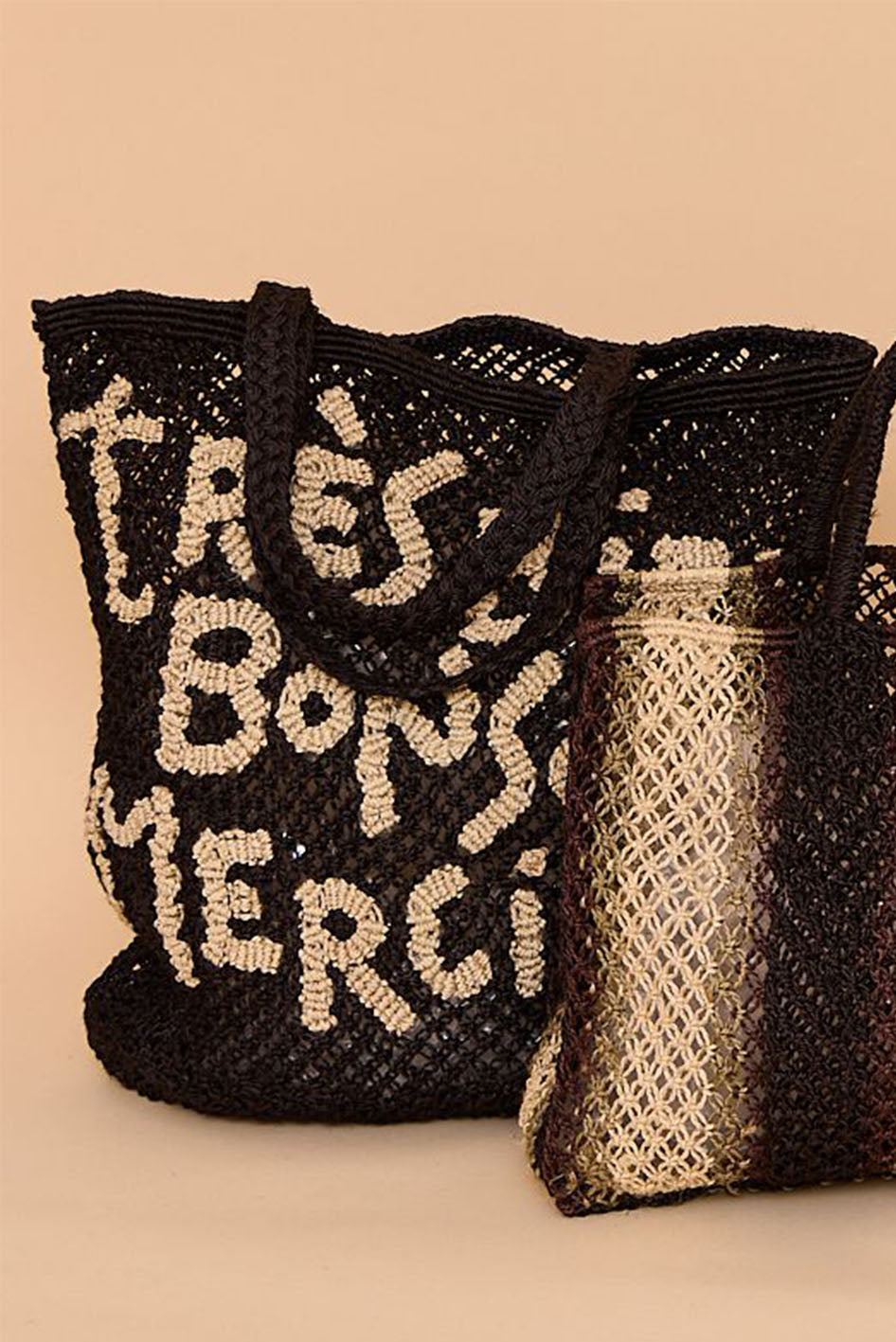 Très Bien Bonsoir Merci - Black and natural