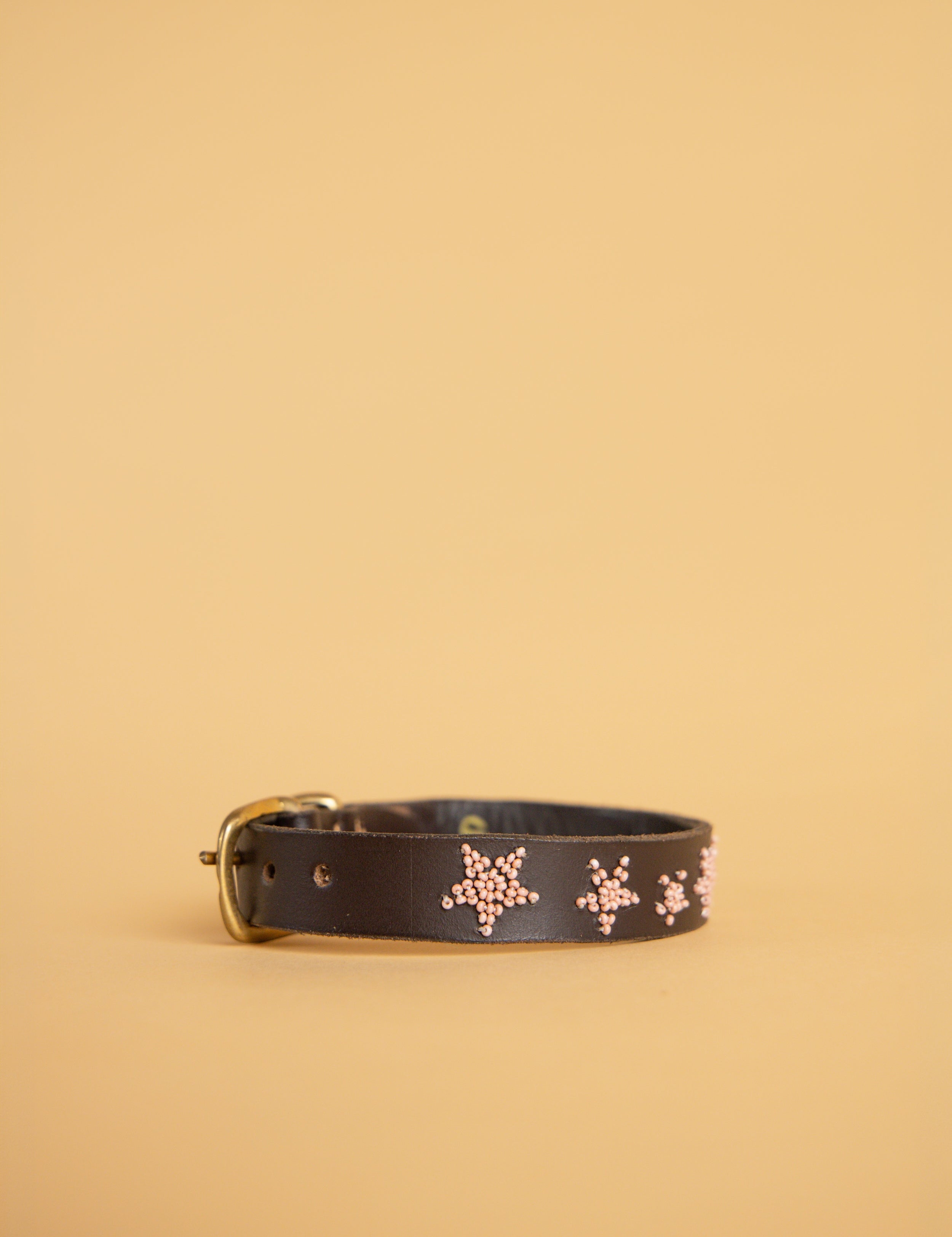 starpinkbeadeddogcollar.jpg