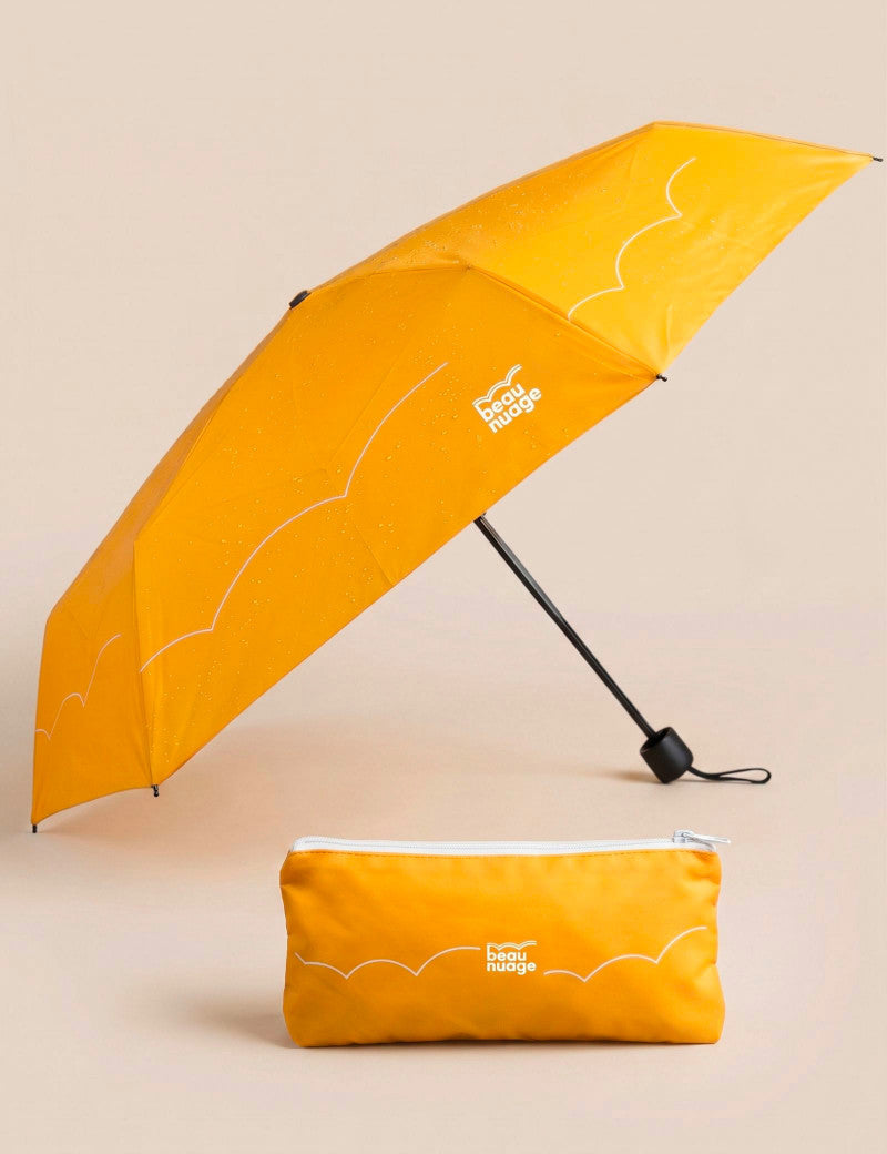 yellow umbrella 
